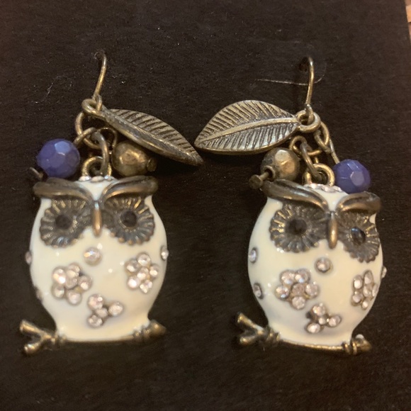 🌻2 for $15🌻 Owl Earrings - Picture 2 of 3